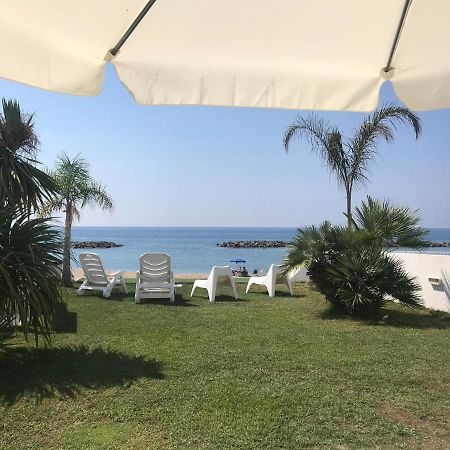 Villa A Diamante Sulla Spiaggia Belvedere Marittimo Eksteriør billede