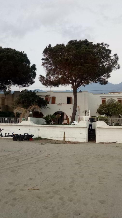 Villa A Diamante Sulla Spiaggia Belvedere Marittimo Eksteriør billede