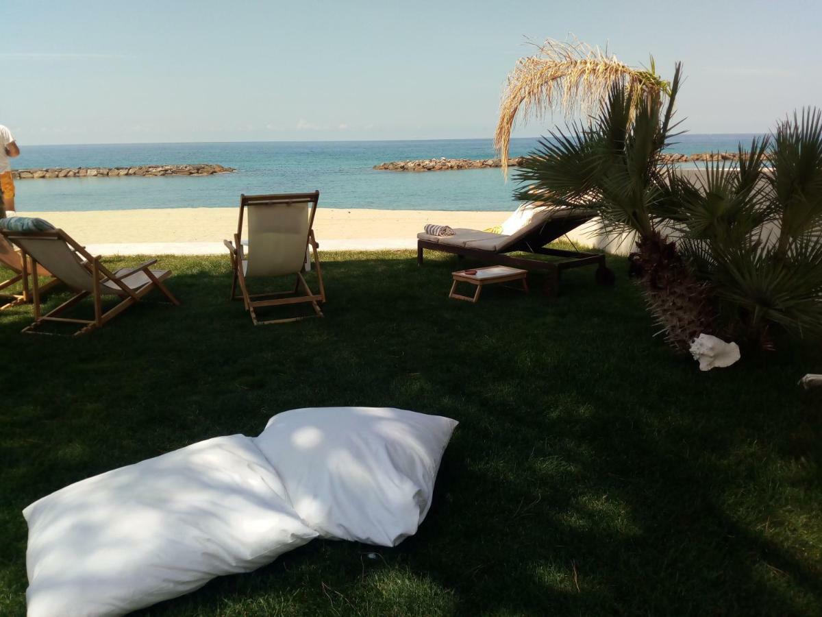 Villa A Diamante Sulla Spiaggia Belvedere Marittimo Eksteriør billede
