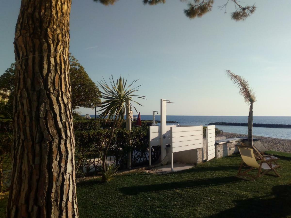 Villa A Diamante Sulla Spiaggia Belvedere Marittimo Eksteriør billede